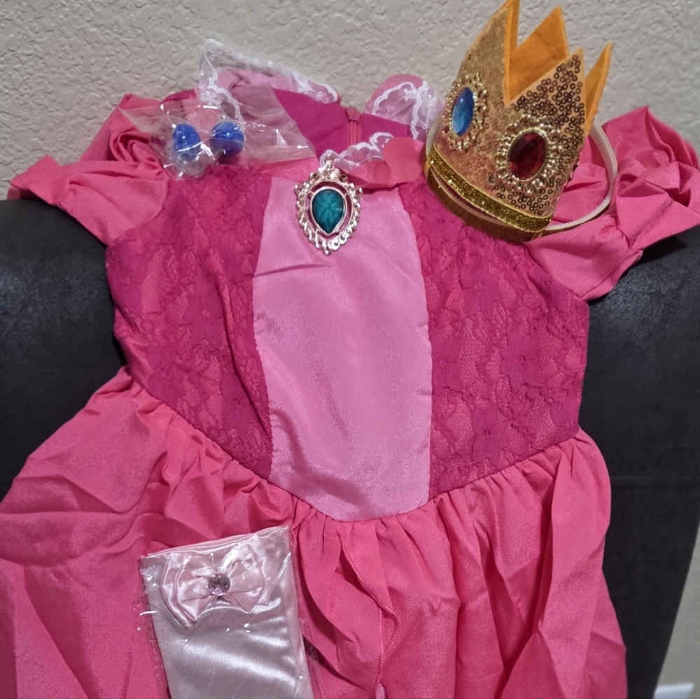 Enchanting Pink Princess Costume with Crown